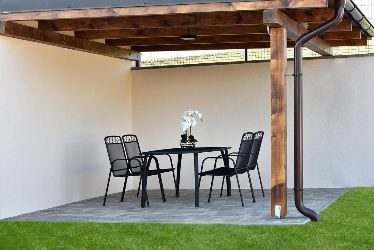 Apartmany Virbo Vrbov Luaran gambar