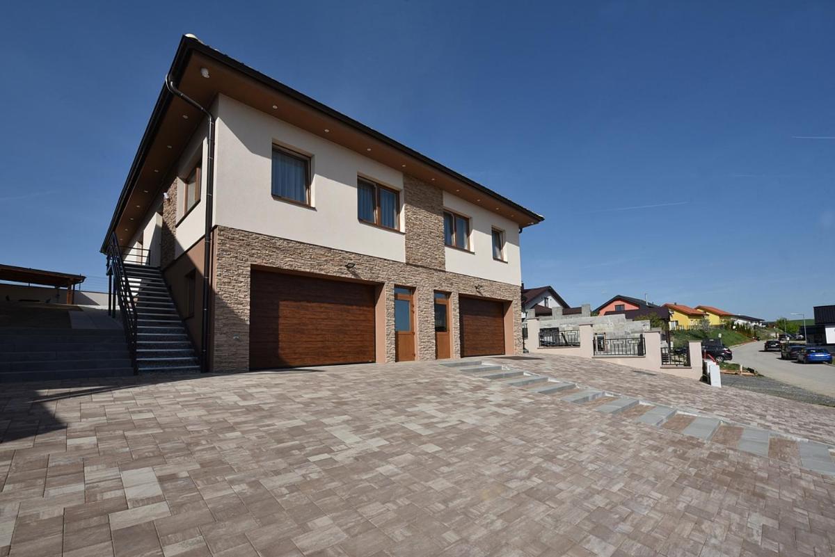 Apartmany Virbo Vrbov Luaran gambar